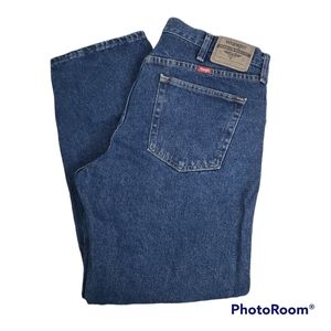 Wrangler Relaxed Fit Men’s 36W x 29L Straight Leg Jeans 97601DR PRICE FIRM